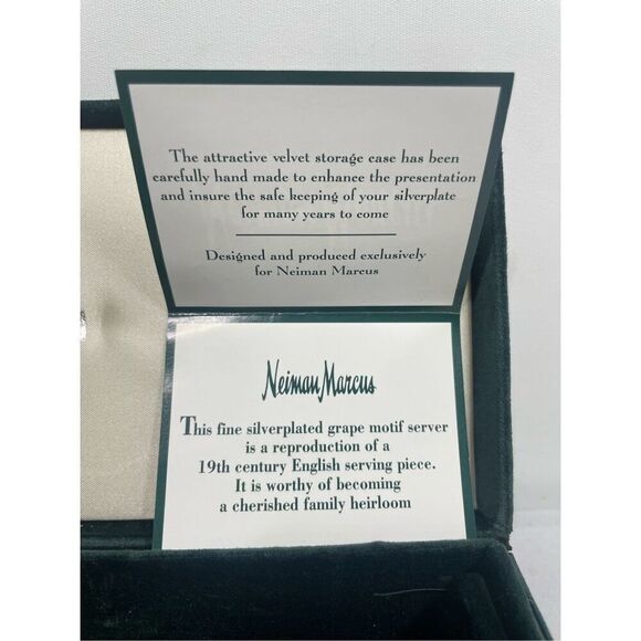 Vintage Godinger Neiman Marcus Grape Motif Silver Serving Piece + Velvet Box HTF - Picture 2 of 5